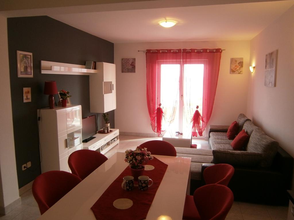 Apartments Zunic Trogir Quarto foto